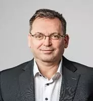 Madár István